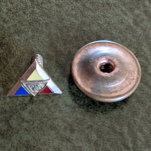 14K Gold Knights of Pythias Lapel Pin - Picture 2 of 7